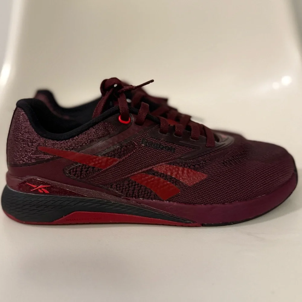 Reebok Nano x5 Women’s Gym shoes size 6 Black Cherry Retro Red like new worn 2x